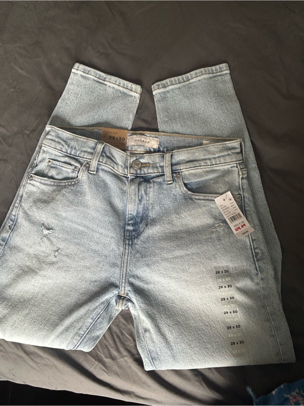 PacSun Men’s Light Wash Straight Jeans